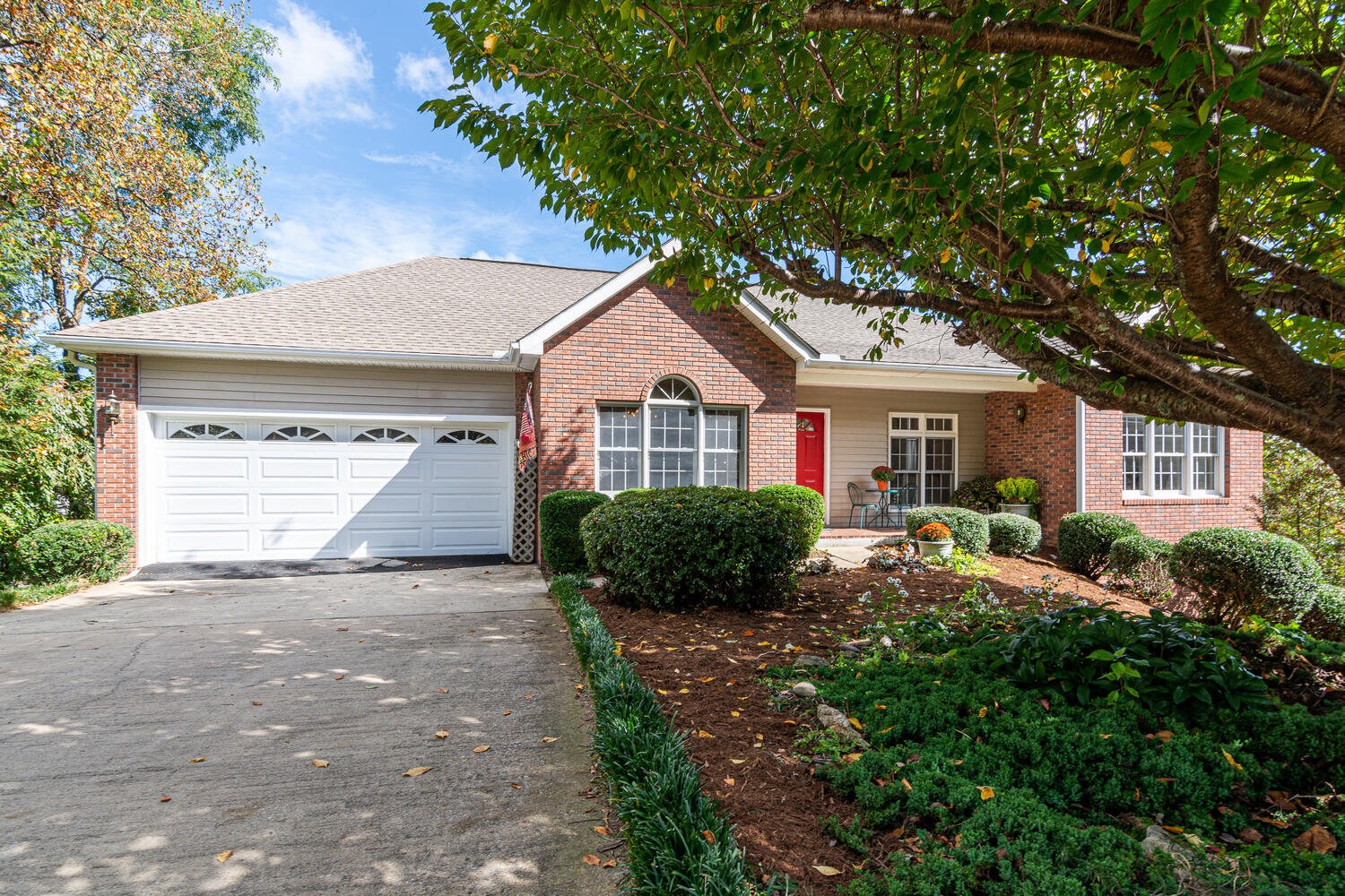 Home Staging Mistakes That Can Cost You a Sale in Rural Hall, NC
